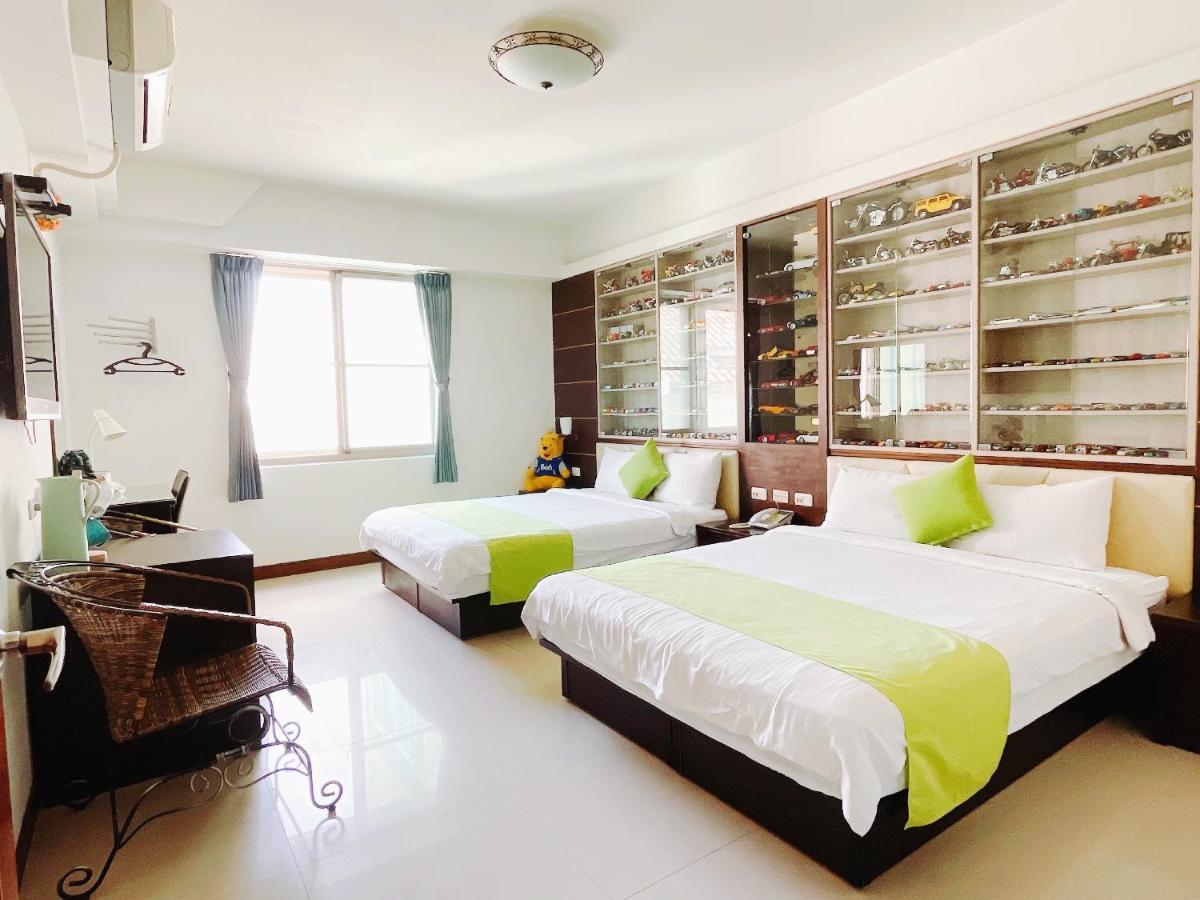 วอร์เนอร์ เลชเชอร์ โฮเทล Bed & Breakfast เขิ่นติง ภายนอก รูปภาพ